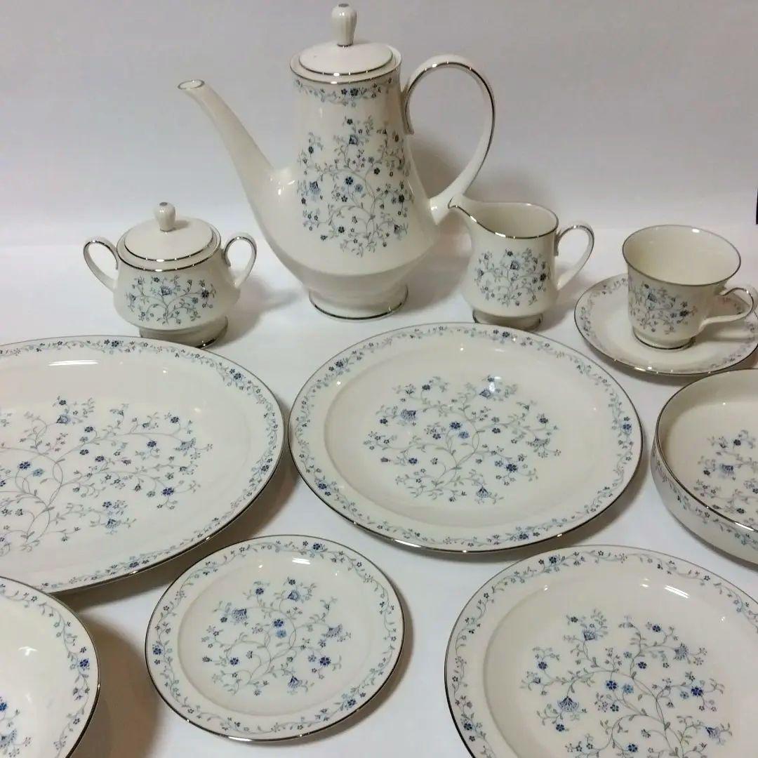 未使用 ノリタケ 6人用 10種類 ディナーフルセット 箱内保管品