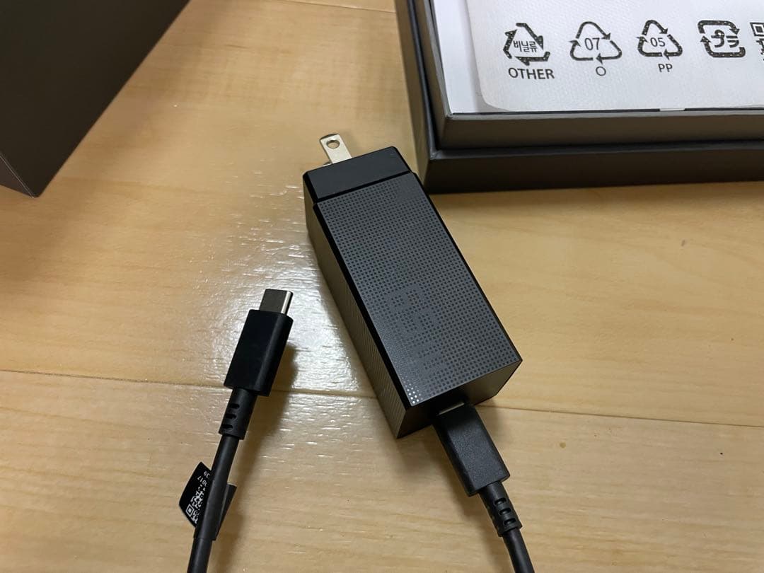 「美品」ASUS Zenbook 13 OLED Ryzen7 16GB 1TB