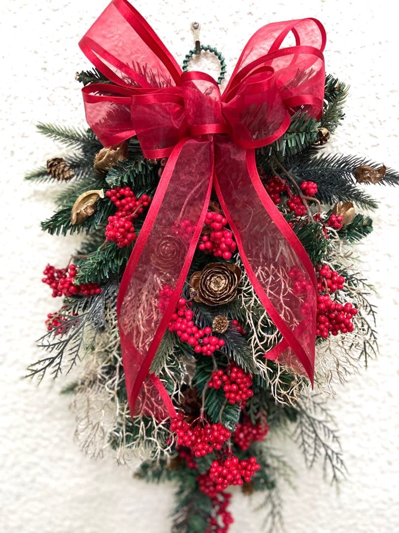 クリスマススワッグ　縦長　アーティフィシャルフラワーアレンジメント