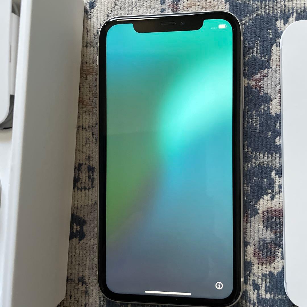 本日限り値下げ‼️iPhone 11/XR ホワイト 本体　64G