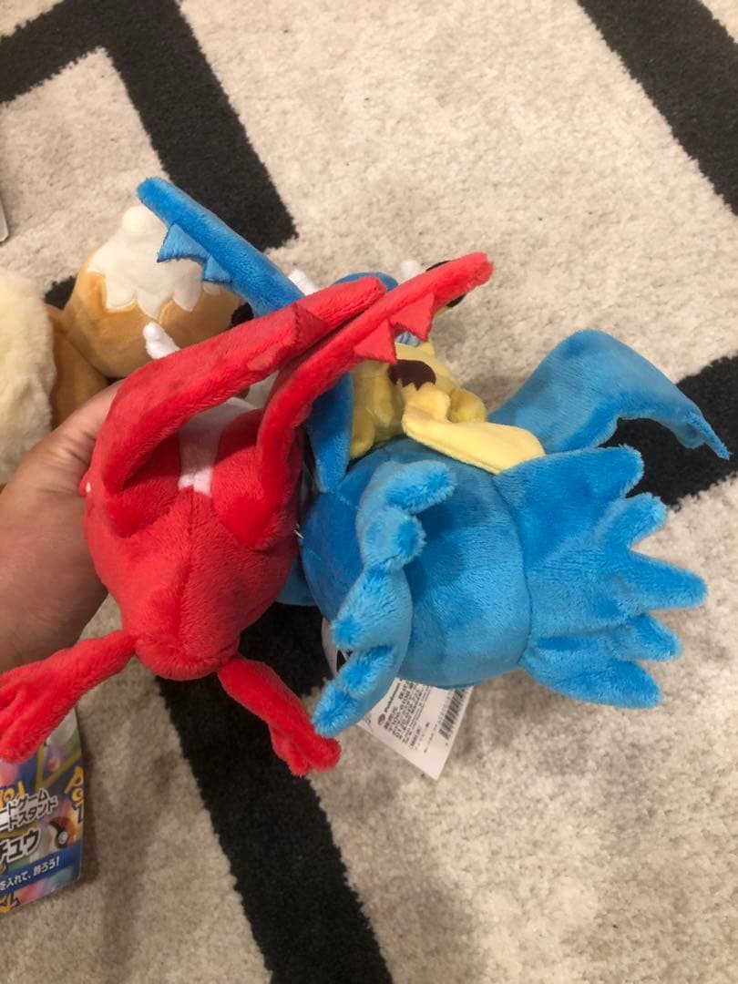 新品　ポケモン ピカピカボックス2025 ぬいぐるみ ポケモンカード まとめ売り