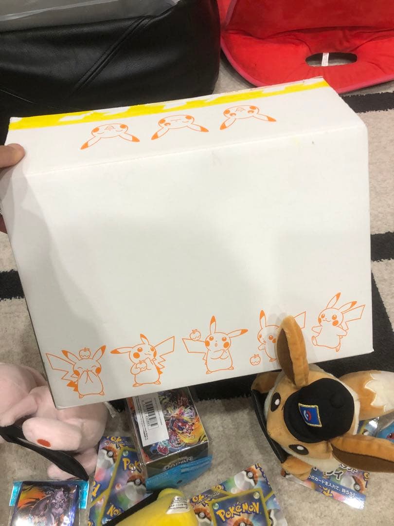 新品　ポケモン ピカピカボックス2025 ぬいぐるみ ポケモンカード まとめ売り