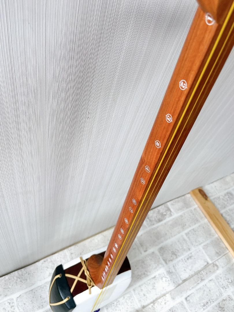 津軽三味線本体 人工皮 ケース付き