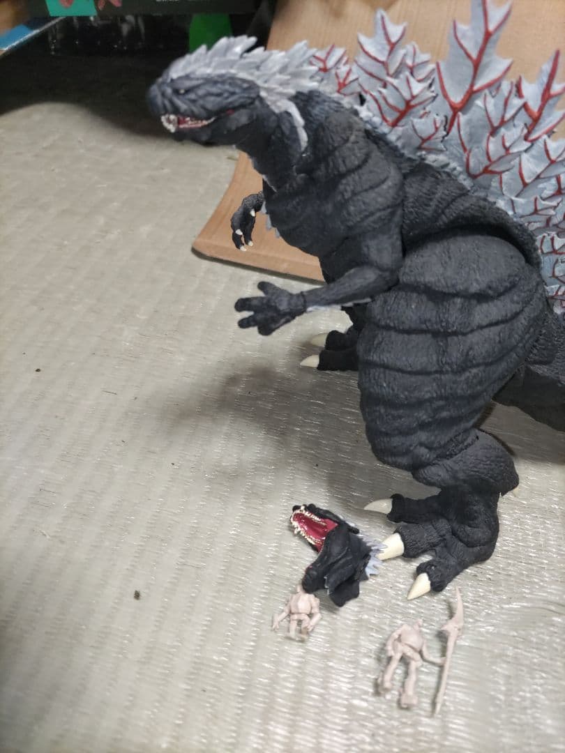 S.H.MonsterArts ゴジラウルティマ