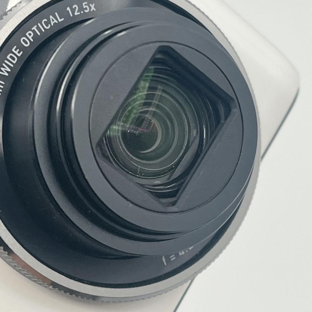 CASIO EX-ZR1100 ホワイト　コンデジ　カメラ カシオ EXILIM