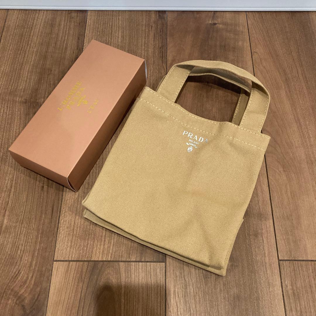 PRADAトートバッグ　ノベルティ　非売品