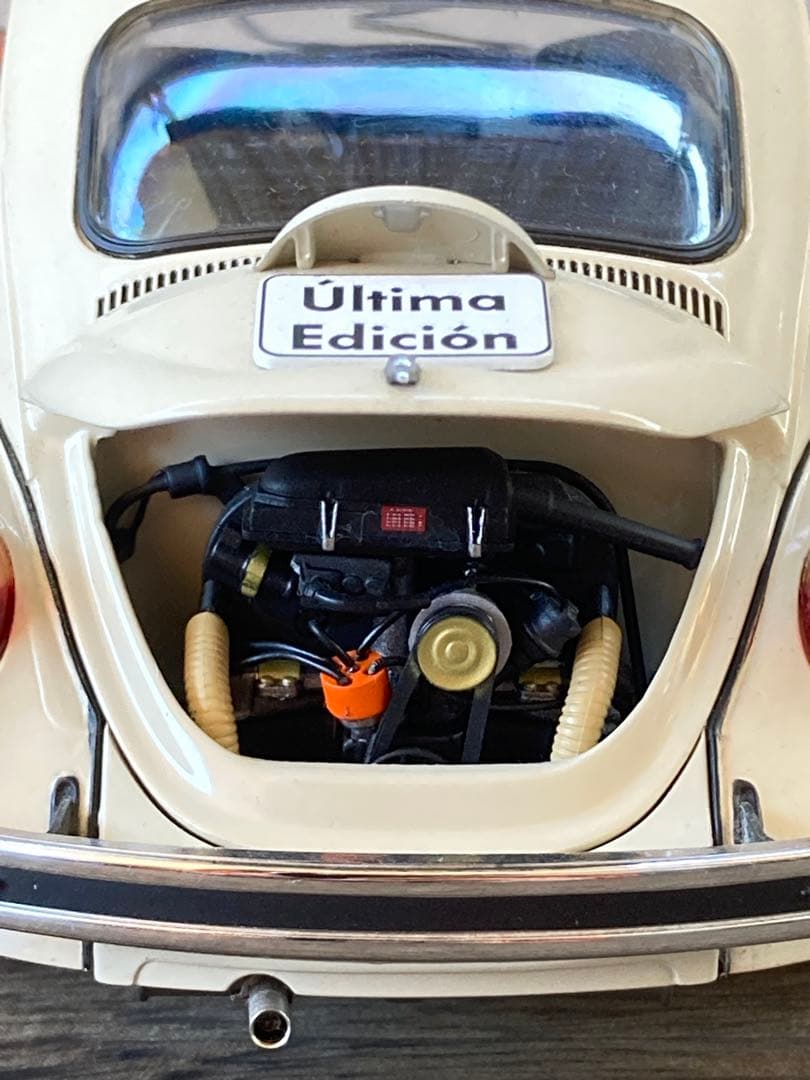 VW beetle UItima Editionビートル Schuco 1/18