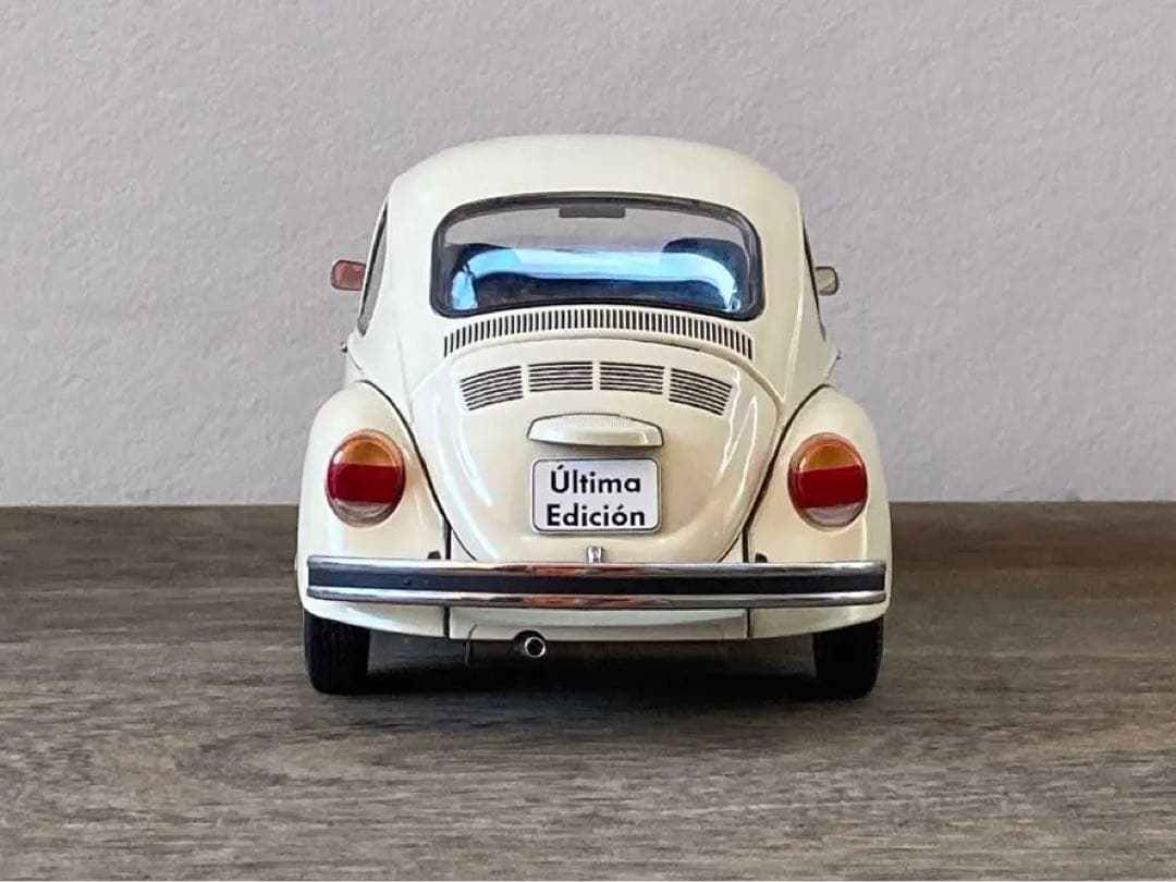 VW beetle UItima Editionビートル Schuco 1/18