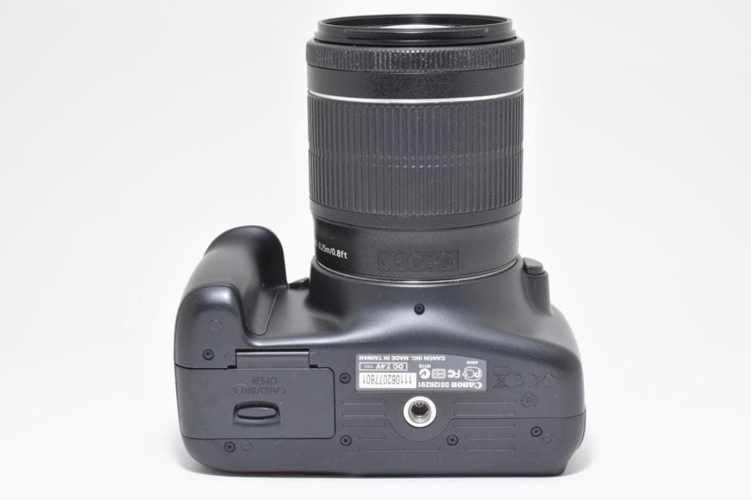 《ショット極少》 キヤノン Canon EOS Kiss X50 レンズセット