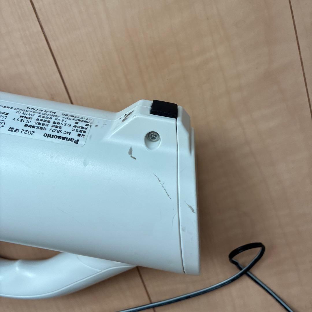 パナソニックのコードレス掃除機パワーコードレス MC-SB32J（2022年式）