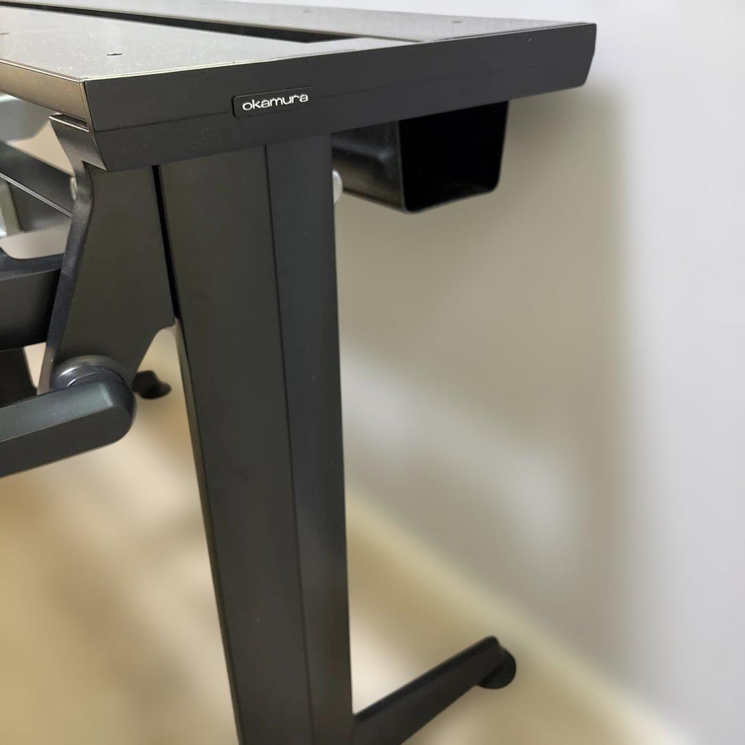 オカムラ クルーズ Cタイプ 連結天板・モニターアームクランプ付き