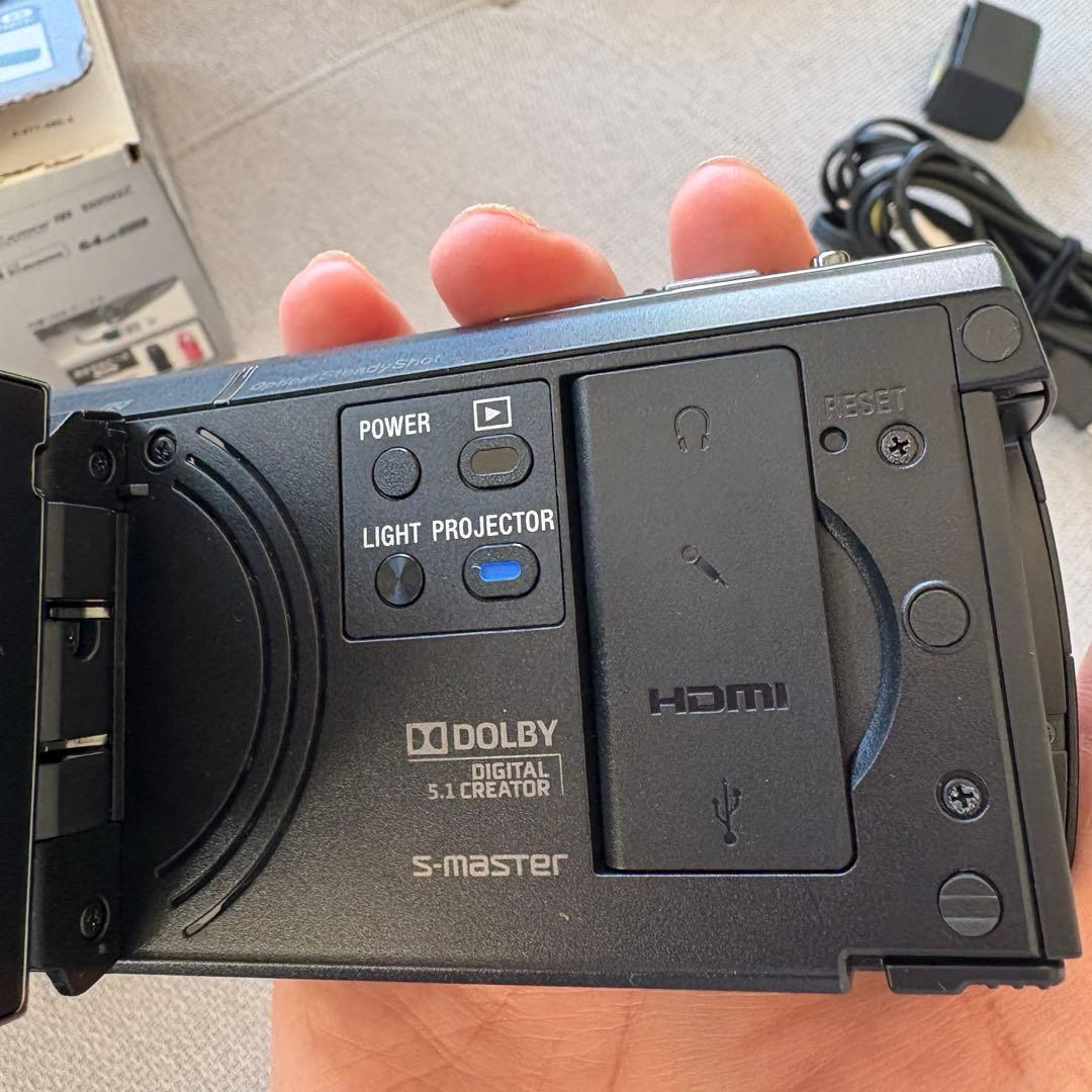 ⭐︎ソニー HDビデオカメラ⭐︎HDR-PJ590V バッテリー2個付 SDカード付