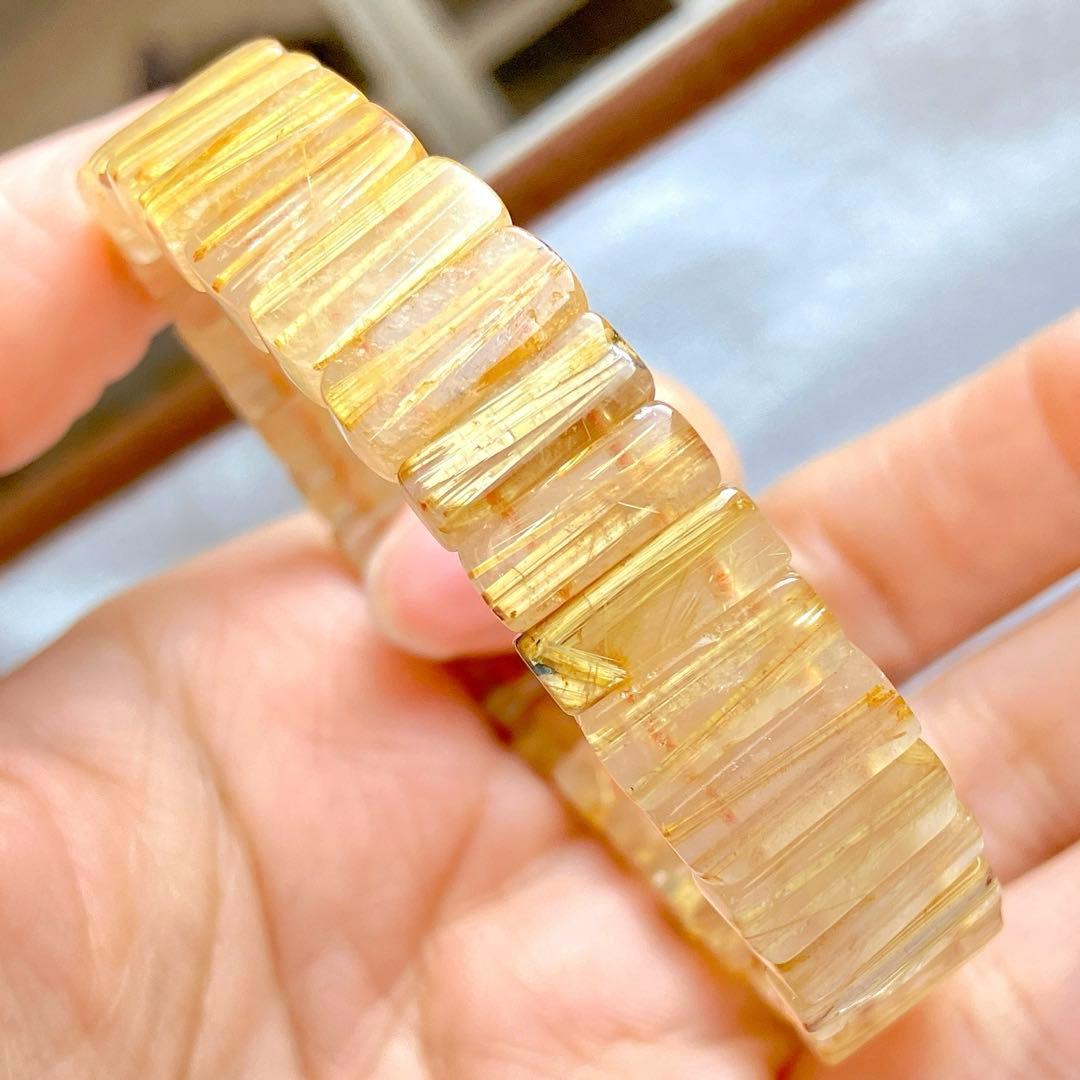 本日のお買い得！でもキラキラ！タイチンルチルクォーツ バングル 金運アップ！