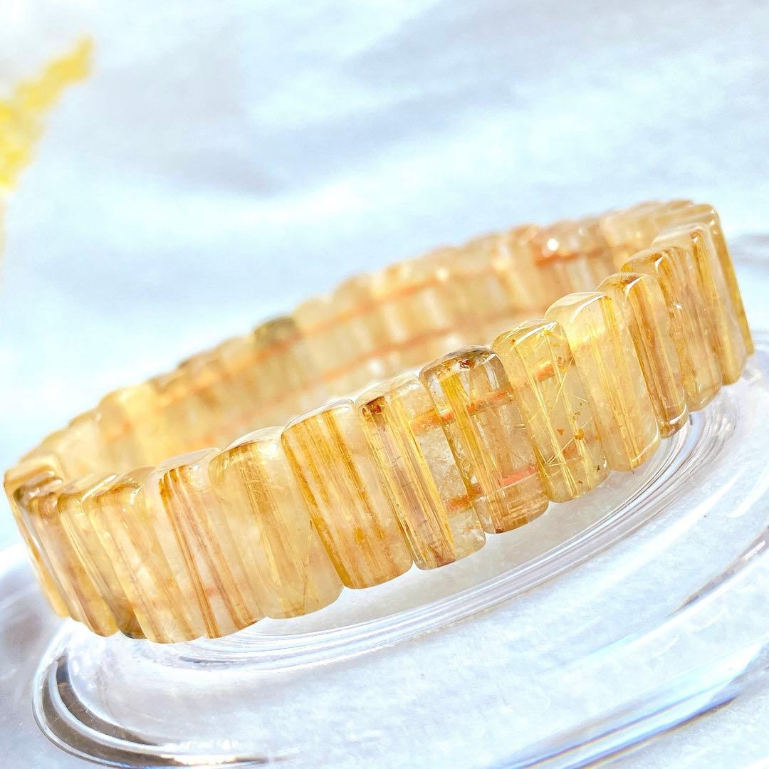 本日のお買い得！でもキラキラ！タイチンルチルクォーツ バングル 金運アップ！