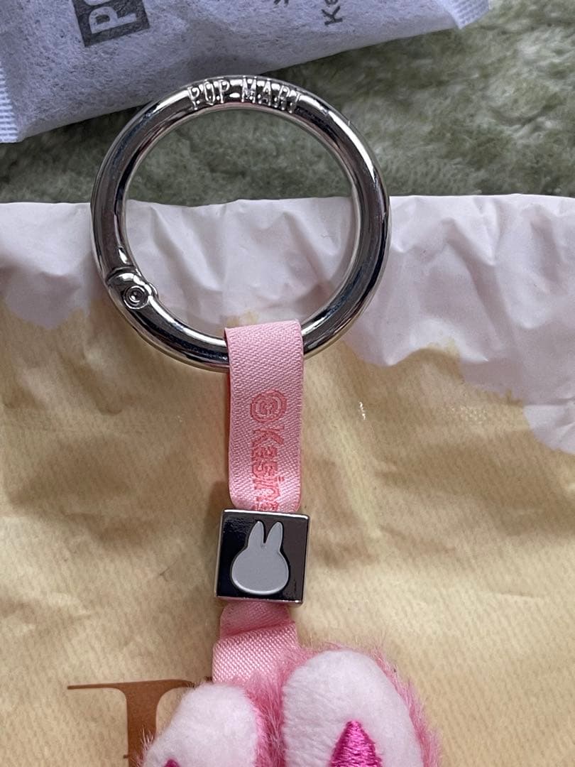 正規品ラブブ PIN FOR LOVE シークレット　イニシャル　♡ ハート