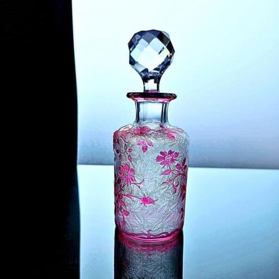 花のオールドバカラ エグランチエの香水瓶#61【1916年カタログ】ピンク