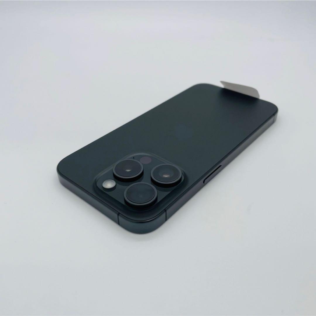 未使用 iPhone 15 Pro 128 GB SIMフリー ブラック 本体