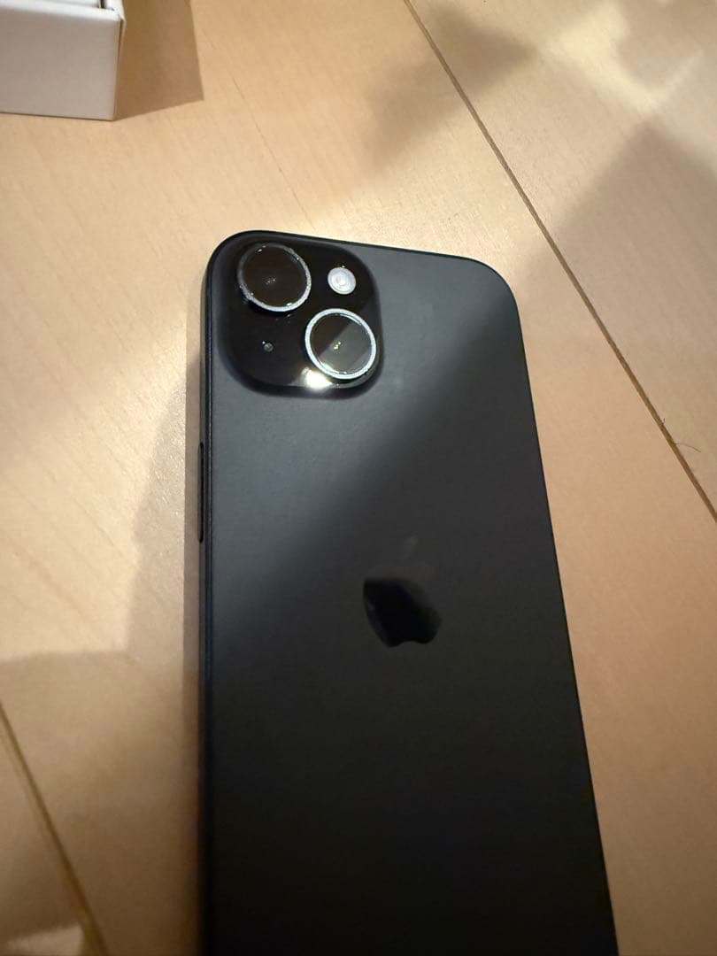 iPhone15 ブラック 256GB _限定保証、ケース、ガラスフィルム付き