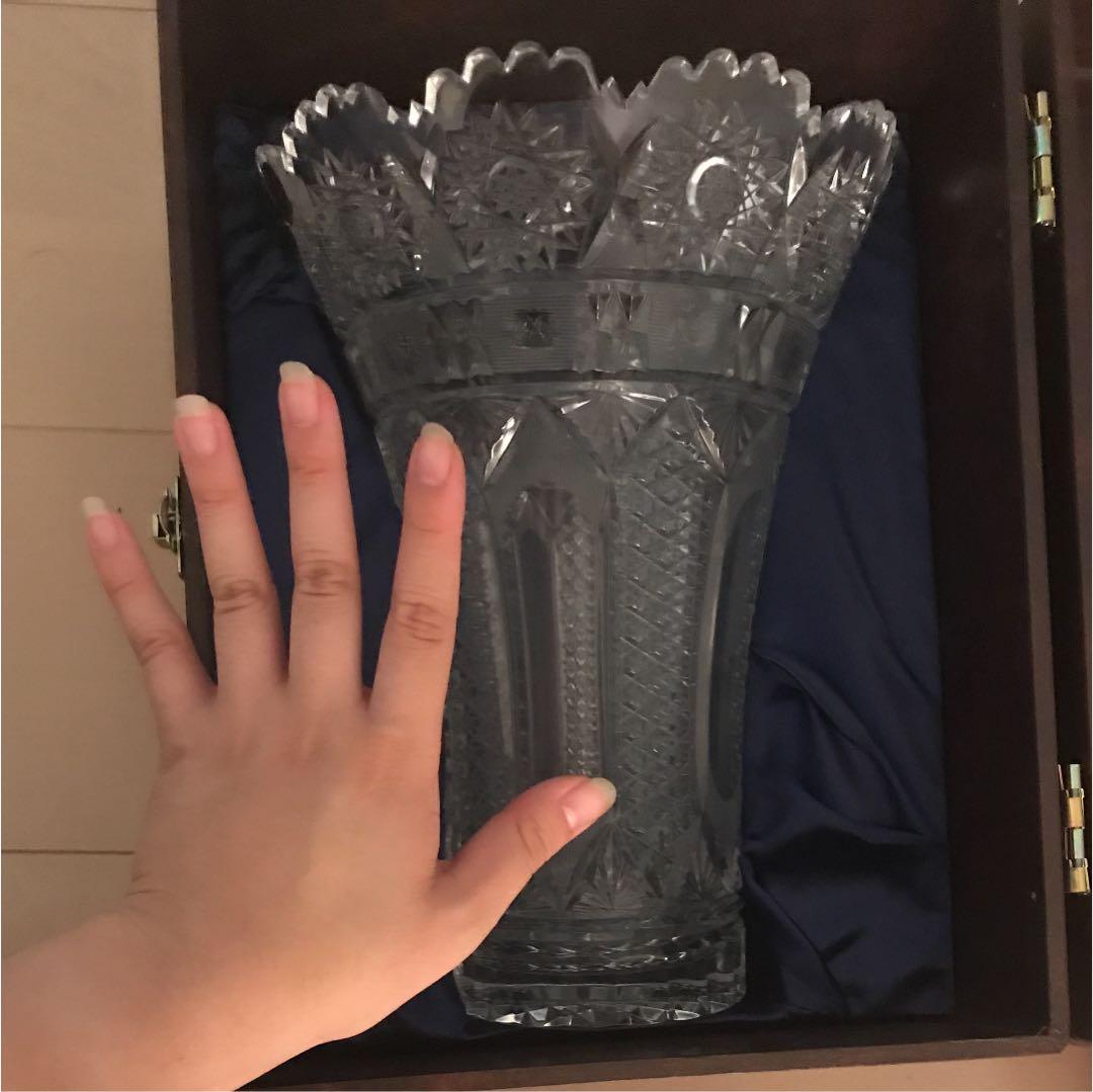 花瓶 レッドクリスタルガラス
