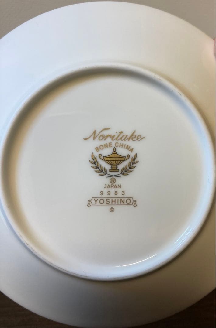 ノリタケ　カップ&ソーサーペア