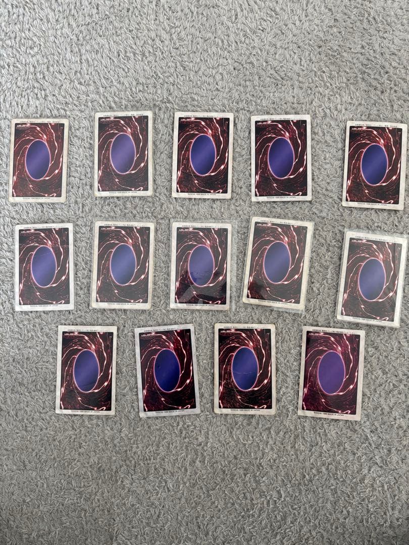 バンダイ版　遊戯王　ブルーアイズホワイトドラゴン　死者蘇生など