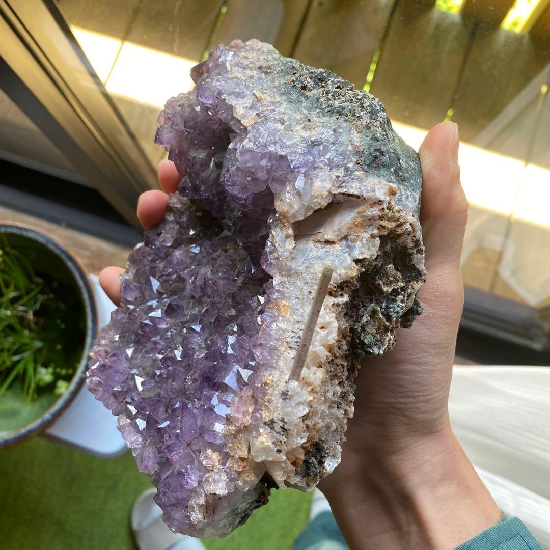 紫石英　水晶　天然石　クラスター　クォーツ　原石　アメジスト　パワーストーン