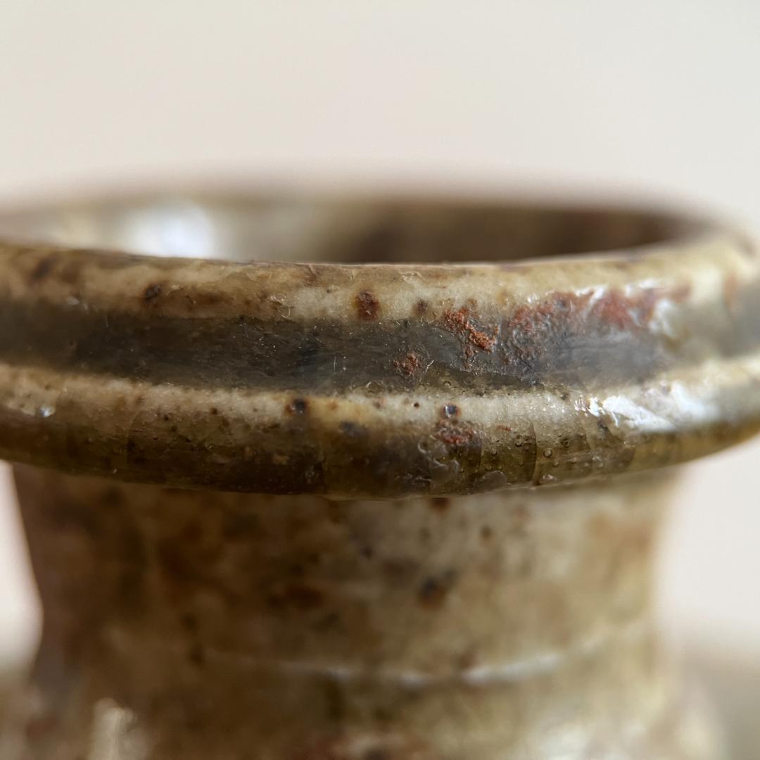 鎌倉時代 古瀬戸 灰釉瓶子 菊紋入 h32cm φ19cm