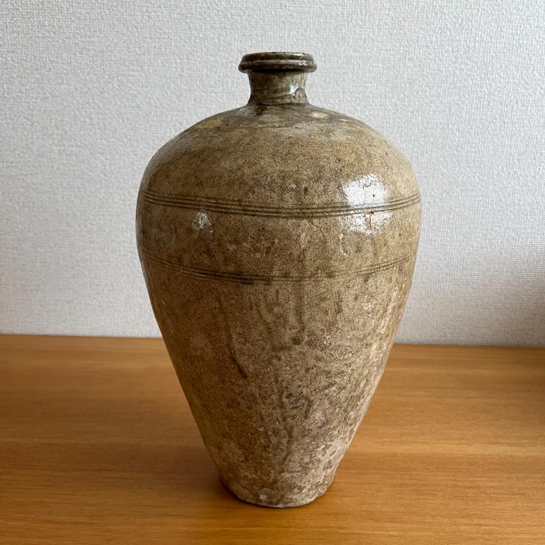 鎌倉時代 古瀬戸 灰釉瓶子 菊紋入 h32cm φ19cm