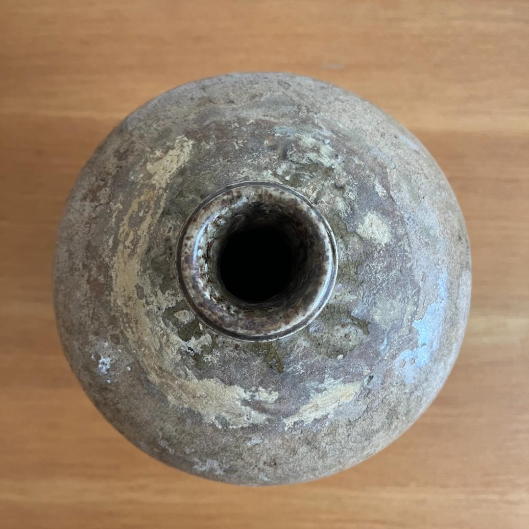 鎌倉時代 古瀬戸 灰釉瓶子 菊紋入 h32cm φ19cm