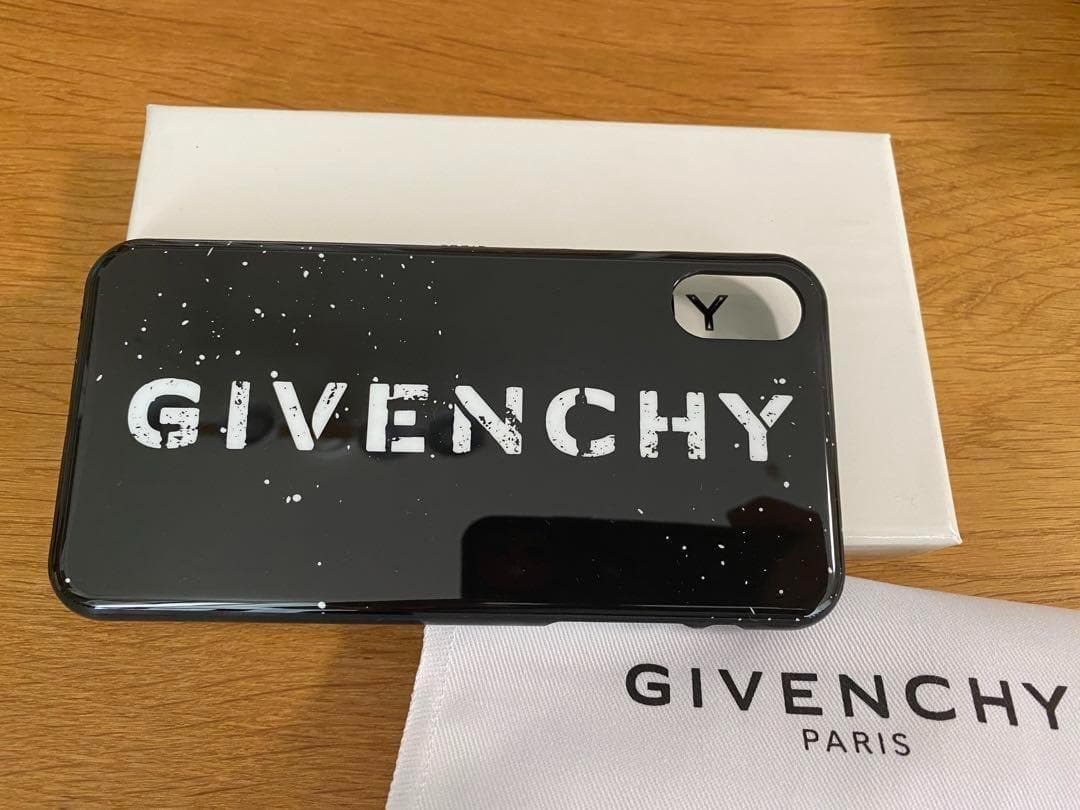 正規品新品☆Givency ロゴ IPhone X /XS ケース ブラック