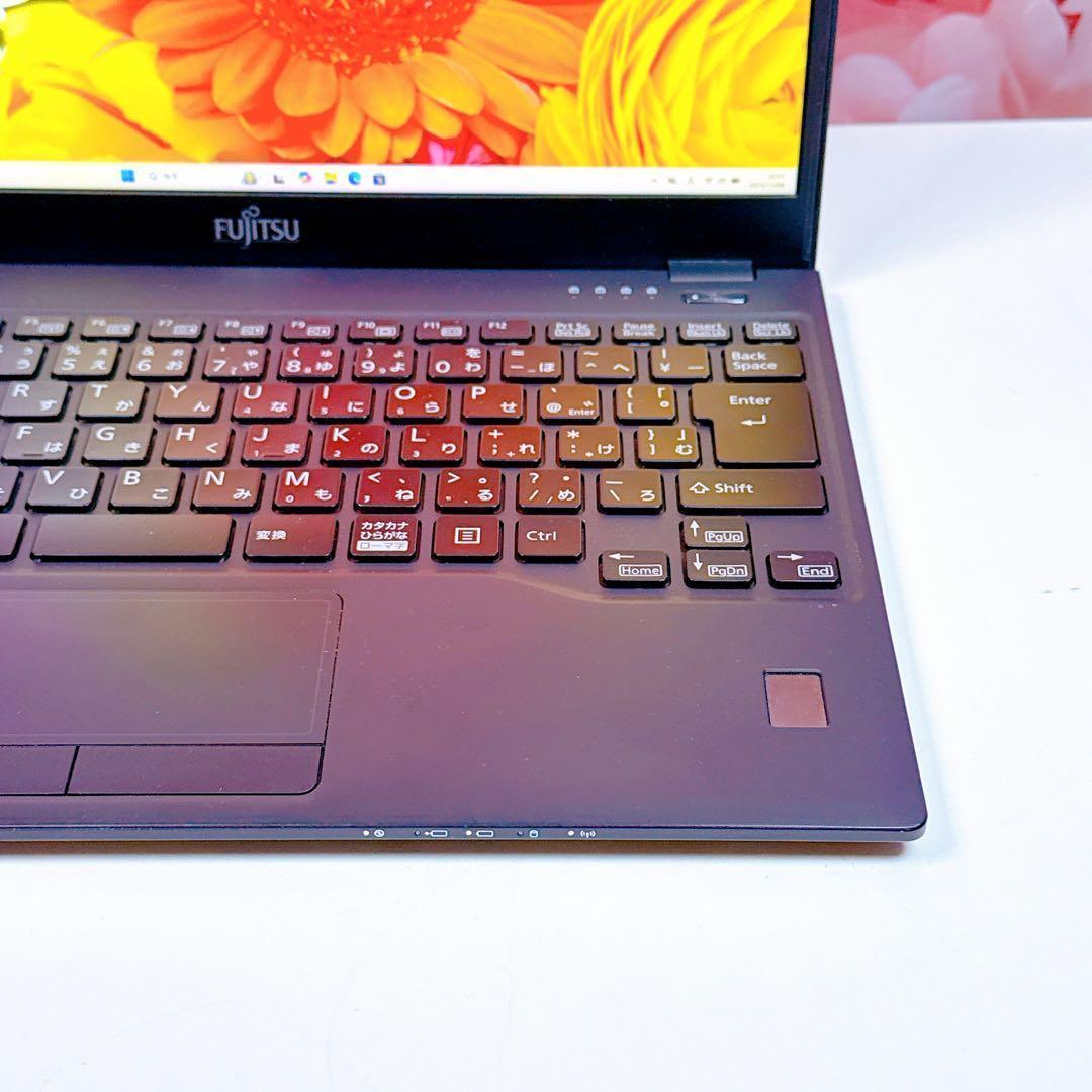 ❤️windows11❤️第8世代core i5 軽量ノートパソコン 爆速SSD