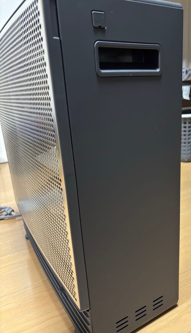 ダイキン ハイブリッドセラムヒート WRH135AS-H 遠赤外線暖房