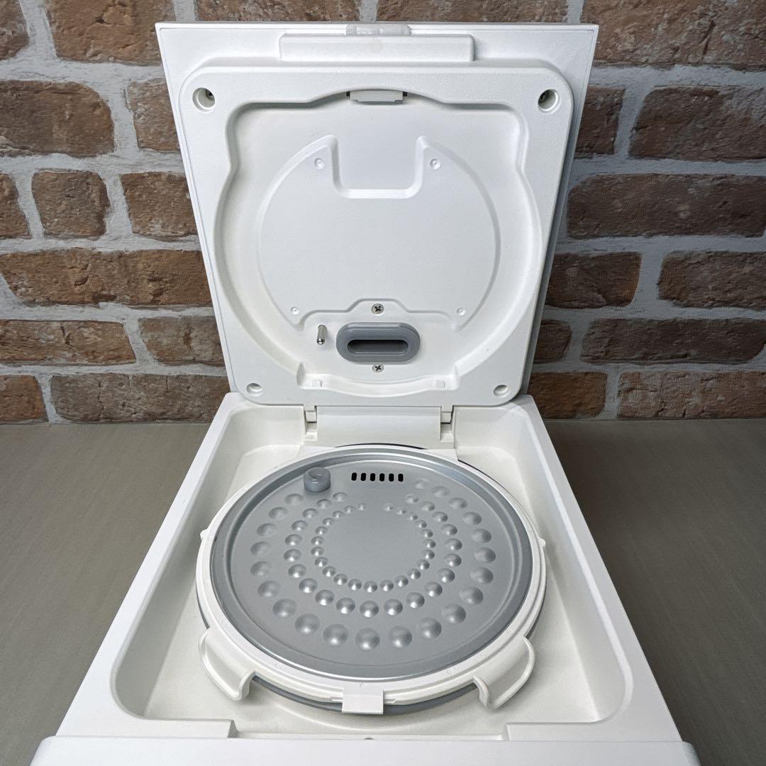 更に値下げ決行！（極美品）山善　炊飯器　マイコン式 　YJS-CM072(W)
