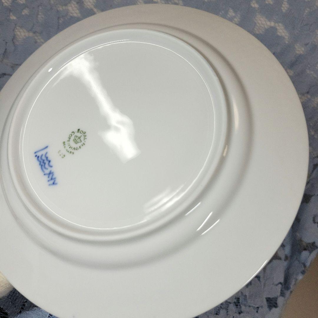 未使用、ロイヤルコペンハーゲン　ブルーハーフレース、1級品、19cm枚です。