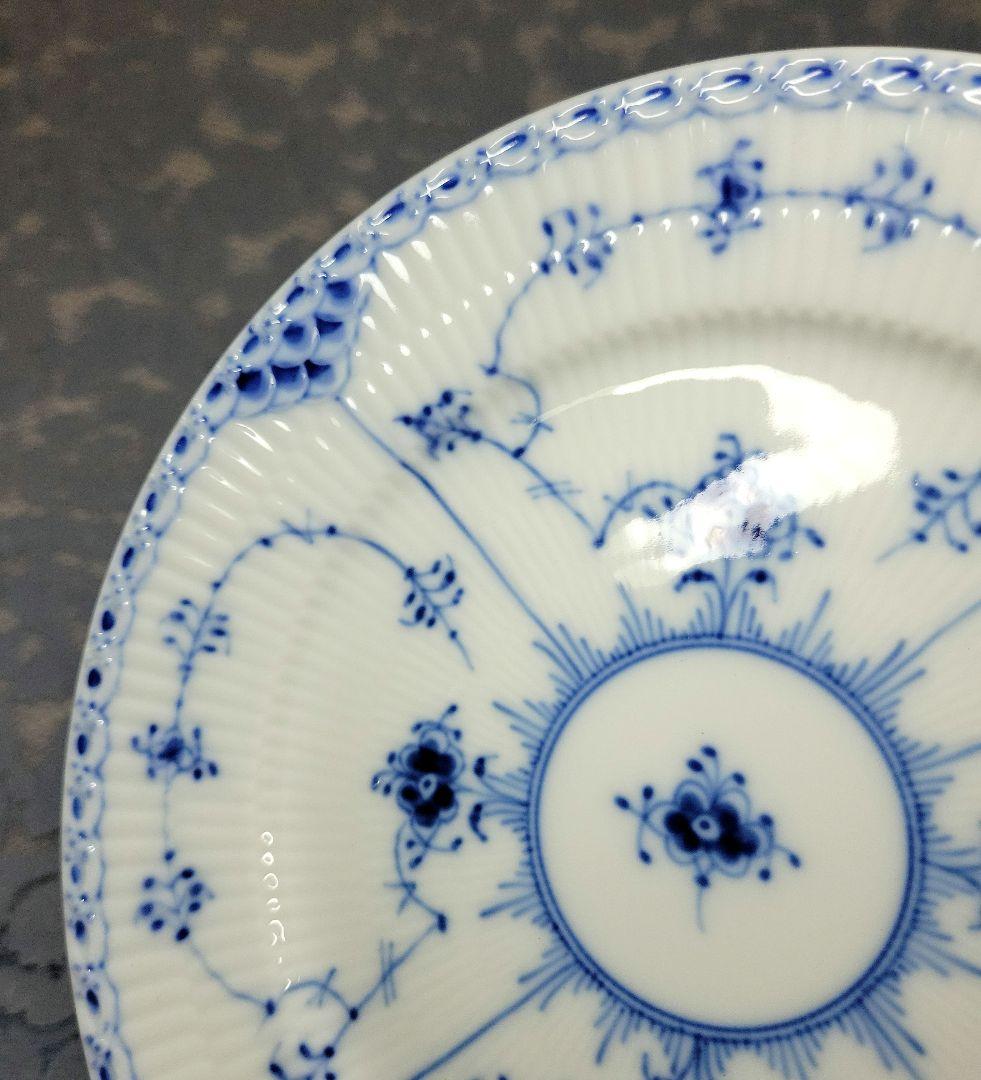 未使用、ロイヤルコペンハーゲン　ブルーハーフレース、1級品、19cm枚です。