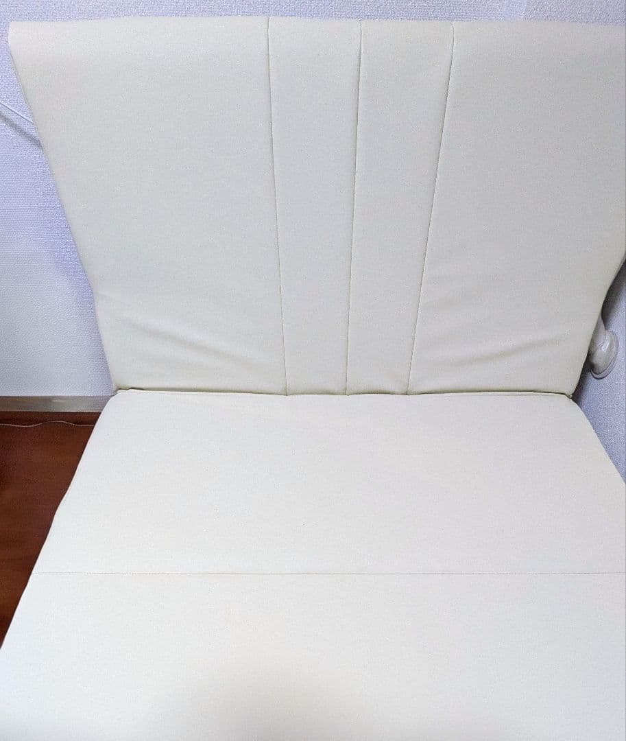新品に近い、幅120センチ、セミダブルの3WAY ソファベッド　美品　ホワイト