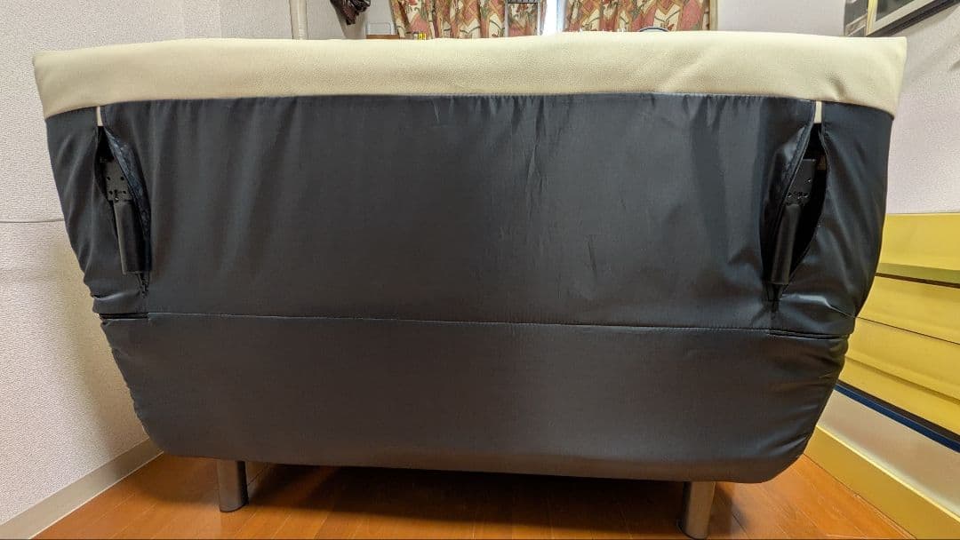 新品に近い、幅120センチ、セミダブルの3WAY ソファベッド　美品　ホワイト