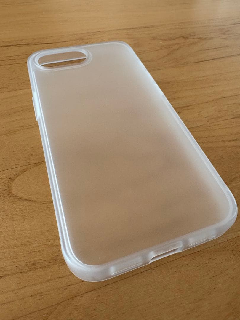 iPhone16e 本体 128GB SIMフリー　ケース付き