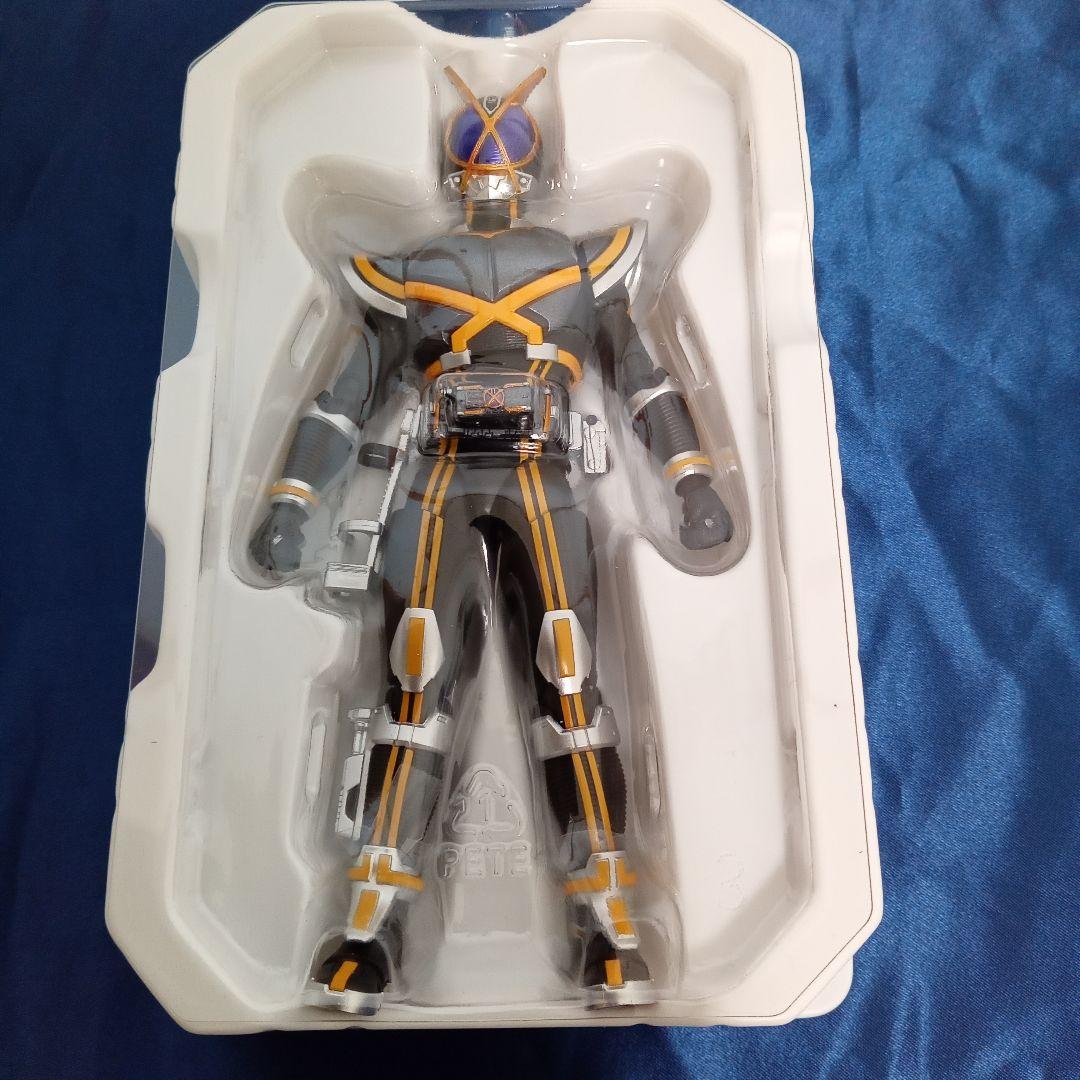 S.H.Figuarts（真骨彫製法） 仮面 ライダーカイザ 約145mm