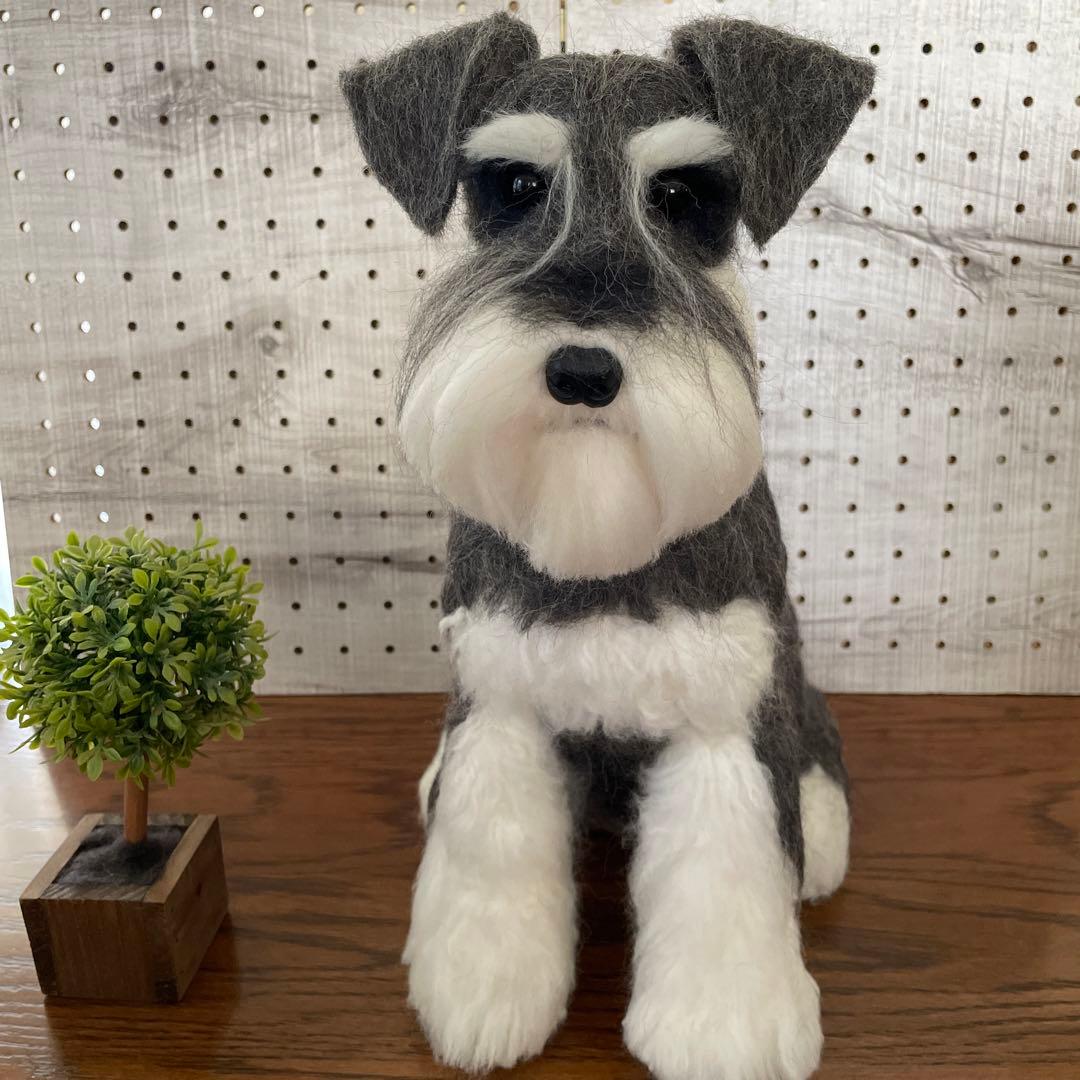 羊毛フェルト　ミニチュアシュナウザー　ソルト&ペッパー、ブラックちゃん