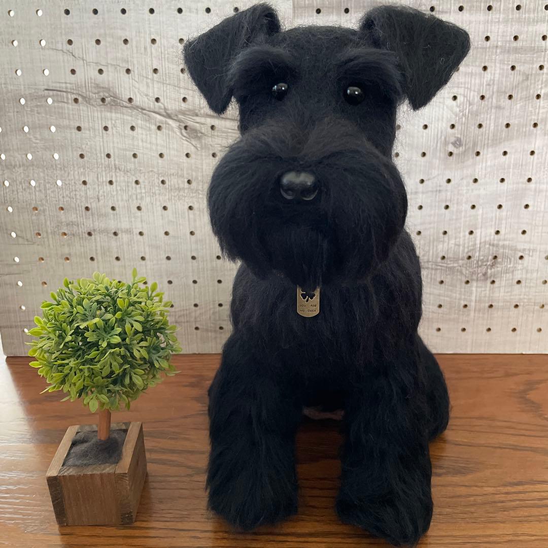 羊毛フェルト　ミニチュアシュナウザー　ソルト&ペッパー、ブラックちゃん
