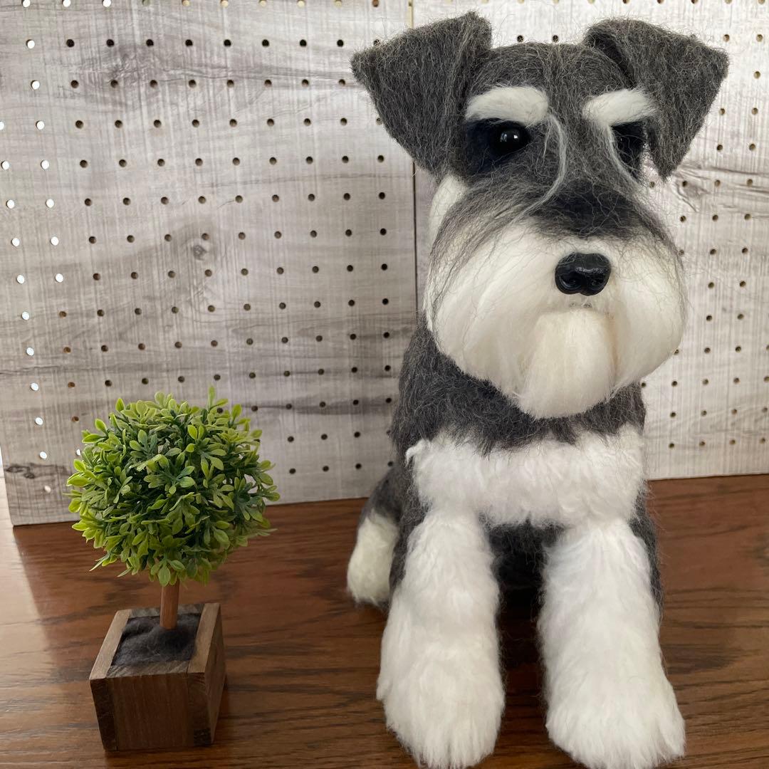 羊毛フェルト　ミニチュアシュナウザー　ソルト&ペッパー、ブラックちゃん