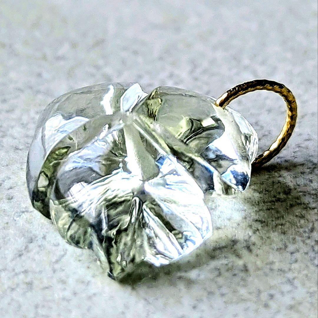 ♢容音♢訳あり♢K18 大粒グリーンアメシスト 8.17ct チャーム