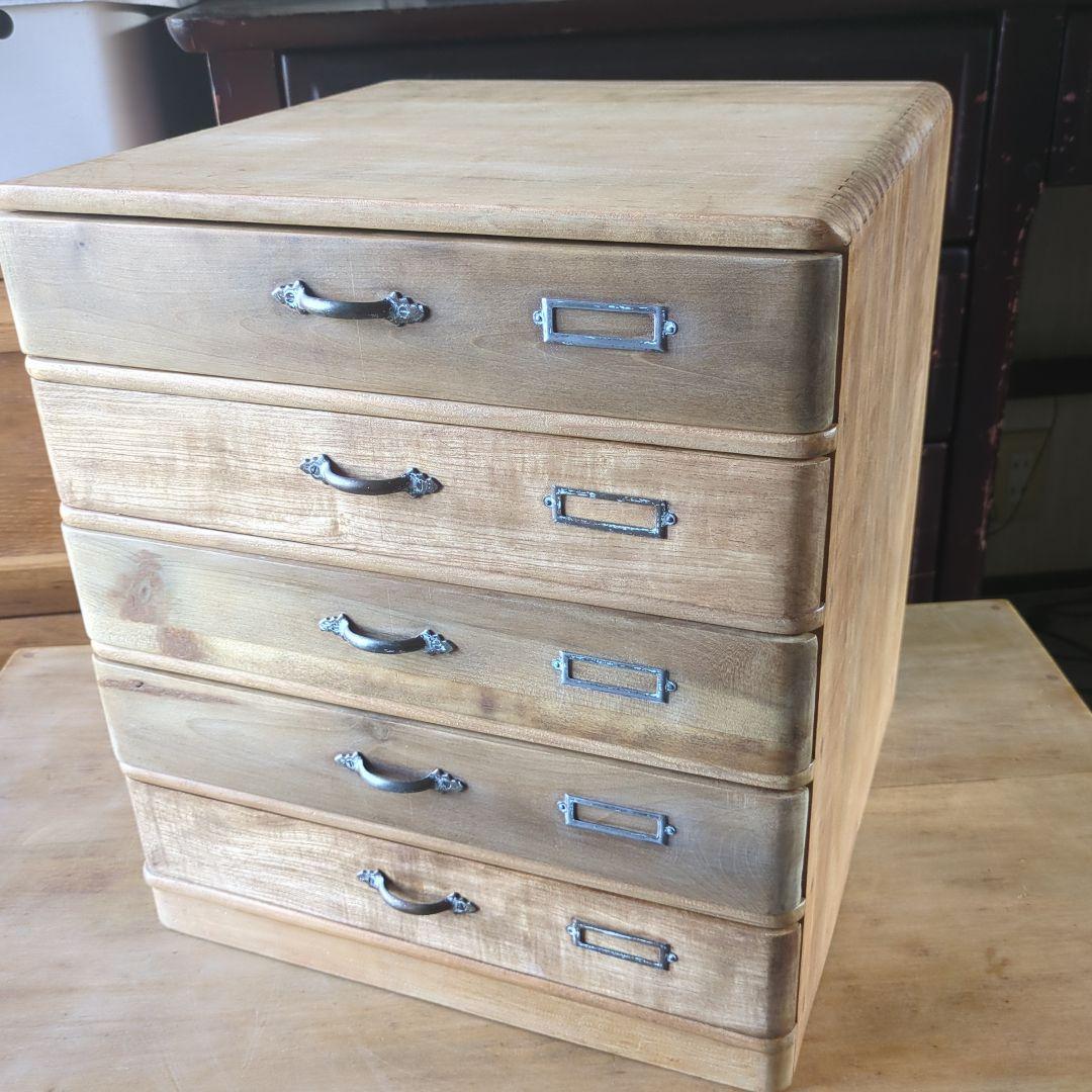 古道具　アンティークやや大きめ5段引き出し