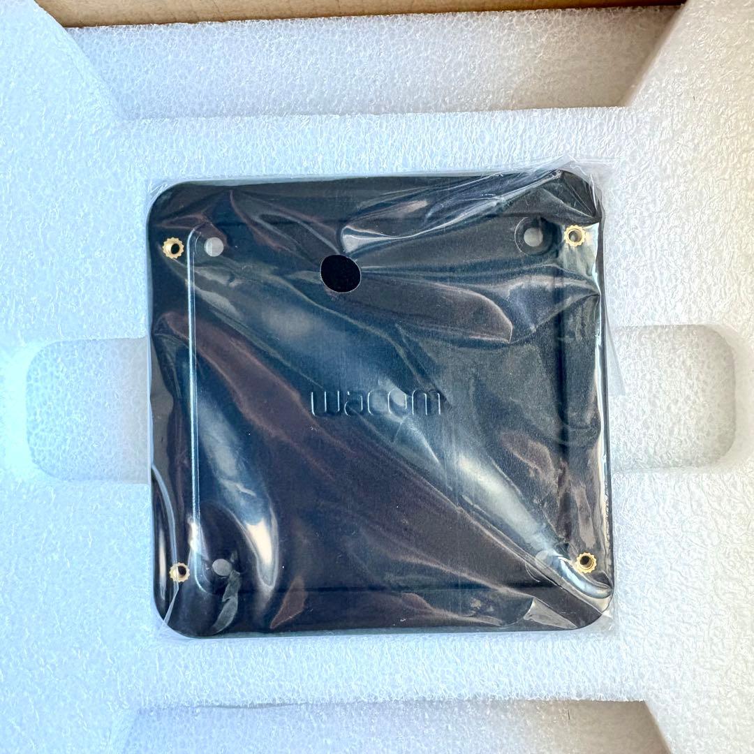 【スタンドセット】Wacom Cintiq 16 液晶ペンタブレット