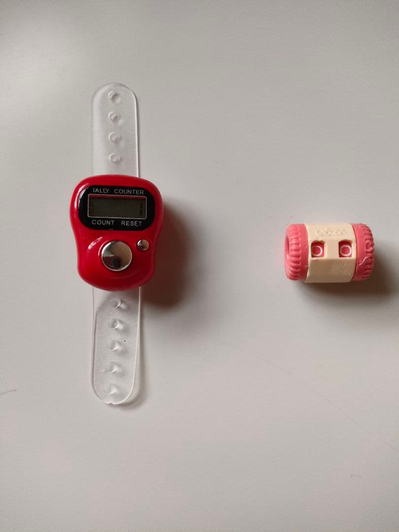 新品未使用　1〜21号　リサとガスパール　ニット＆クロシェ　必要な毛糸31個