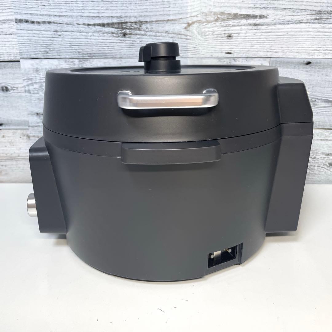 【美品】アイリスオーヤマ 電気圧力鍋 1台7役 4.0L KPC-MA4