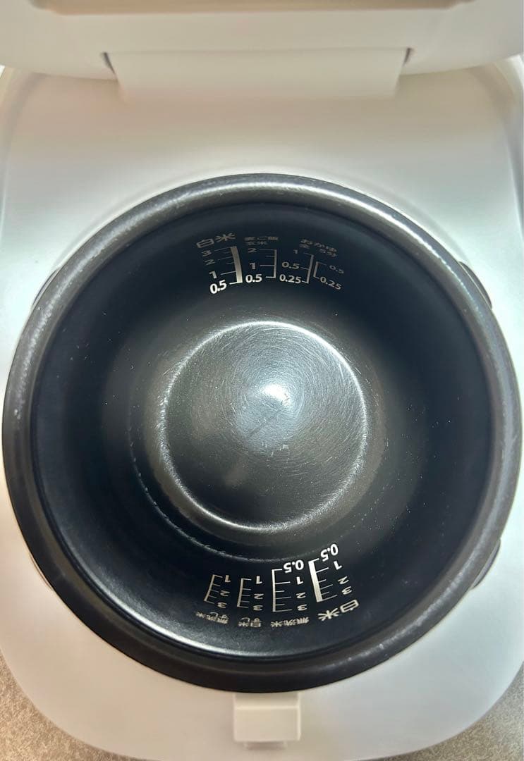 【中古品】TOSHIBA RC-5XT IH炊飯器　【3合炊き】