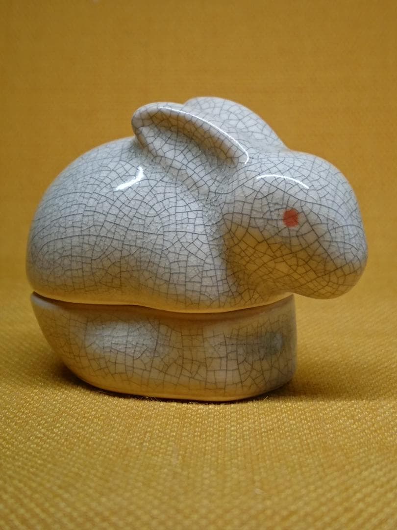 ウサギ　兎　陶器　オブジェ　置物　インテリア　工芸品　美術品　A2888