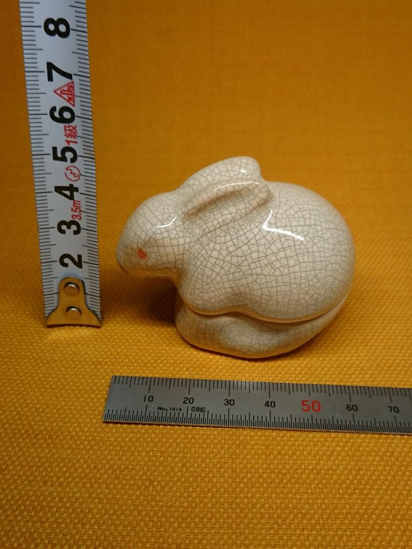 ウサギ　兎　陶器　オブジェ　置物　インテリア　工芸品　美術品　A2888